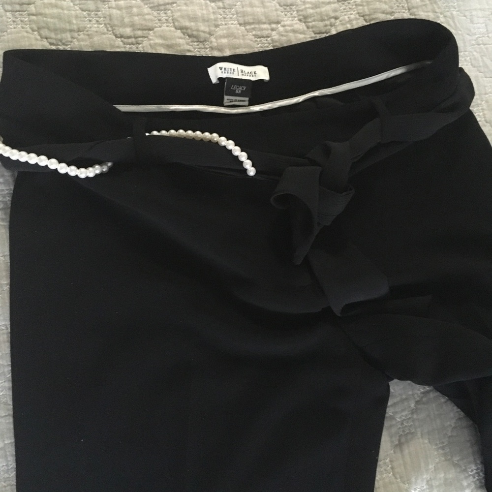 EUC WHBM LEGACY 8R Pants with Pearl Belt - Picture 5 of 8